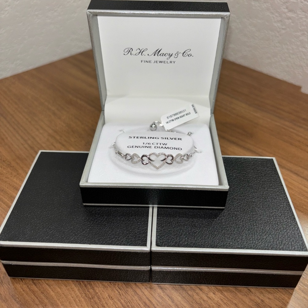 Diamond Bracelet with heart